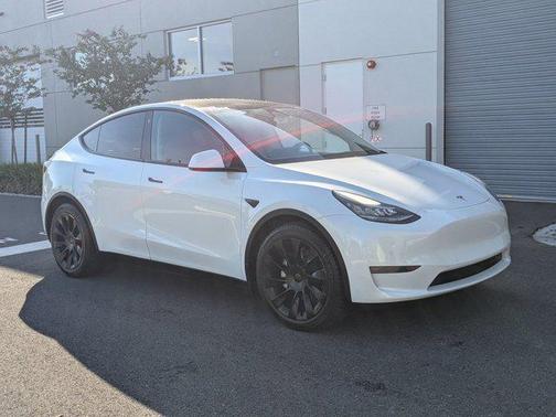 2021 Tesla Model Y Long Range Dual Motor All-Wheel Drive