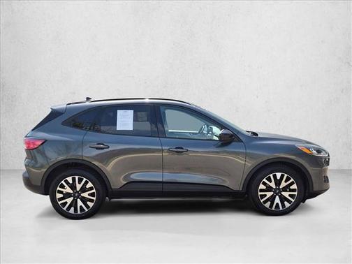 Magnetic Metallic 2020 Ford Escape SE