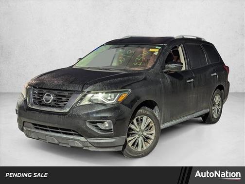 2018 Nissan Pathfinder SV