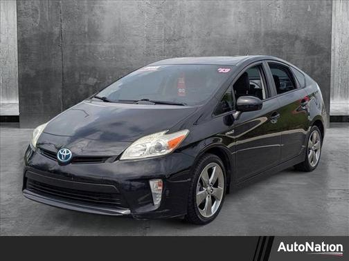 2013 Toyota Prius Three SE