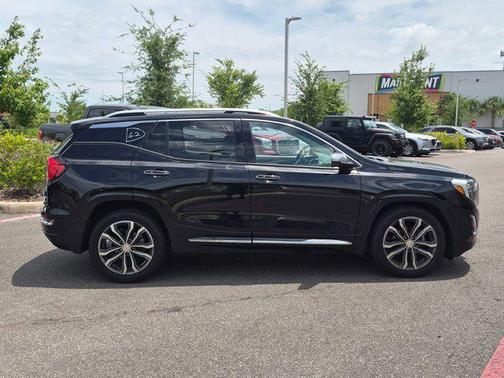 Ebony Twilight Metallic 2021 GMC Terrain Denali