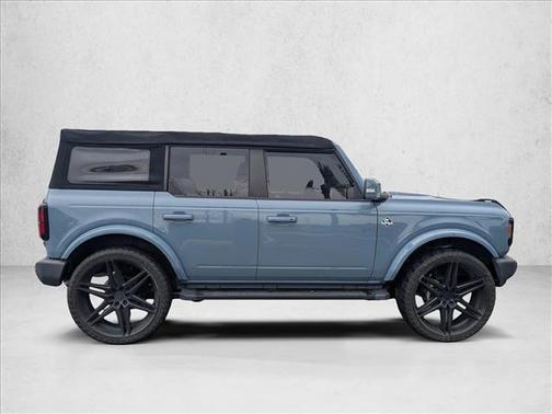 2022 Ford Bronco Outer Banks