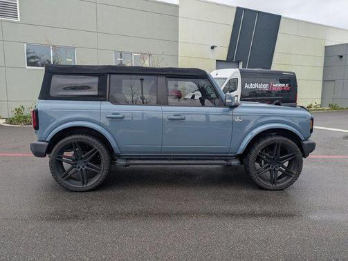 2022 Ford Bronco Outer Banks
