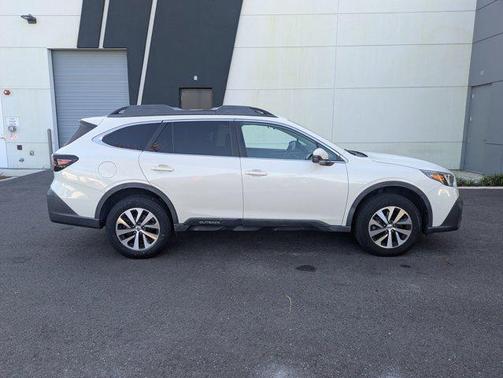 2020 Subaru Outback Premium