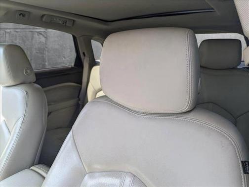 2011 Cadillac SRX Luxury Collection