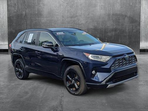 2019 Toyota RAV4 Hybrid SE