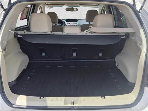 Crystal White Pearl 2015 Subaru XV Crosstrek 2.0i Premium