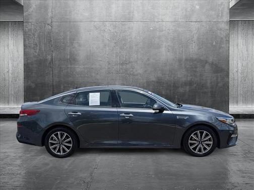 2020 Kia Optima EX