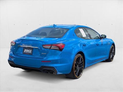 2022 Maserati Ghibli F Tributo