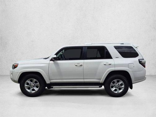 Super White 2017 Toyota 4Runner SR5