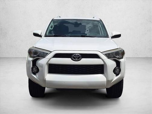 Super White 2017 Toyota 4Runner SR5