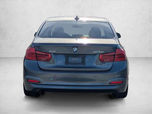 Mineral Gray Metal 2016 BMW 320 i
