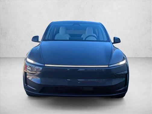 2026 Tesla Model Y Premium Rear-Wheel Drive