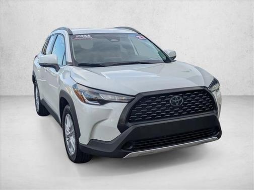 2023 Toyota Corolla Cross LE