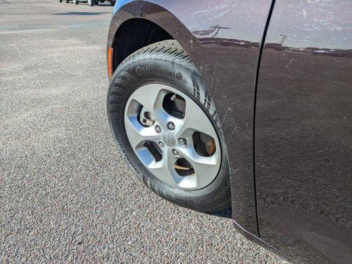 2017 Chrysler Pacifica LX