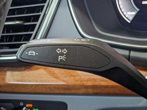 2022 Audi Q5 45 S line Premium Plus
