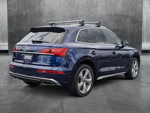 2022 Audi Q5 45 S line Premium Plus