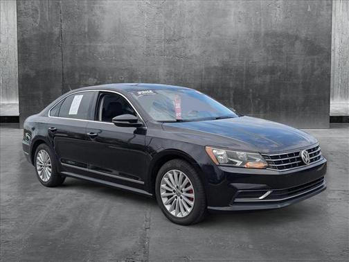 2017 Volkswagen Passat 1.8T SE