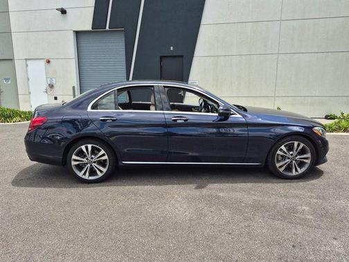 Lunar Blue Metallic 2018 Mercedes-Benz C-Class C 300