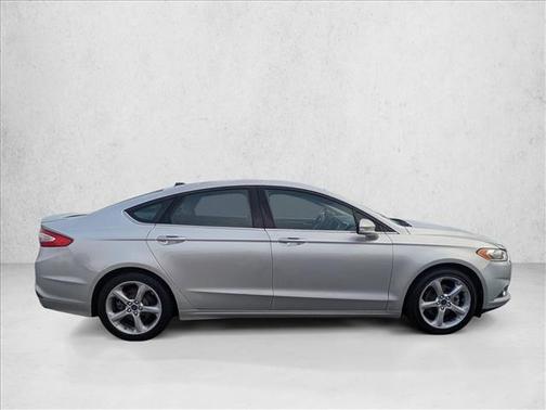 Ingot Silver 2016 Ford Fusion SE