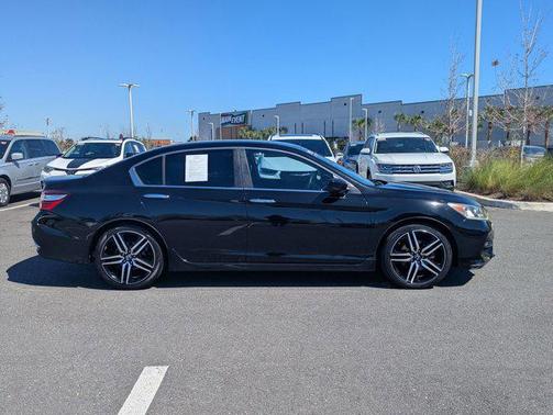 2017 Honda Accord Sport SE