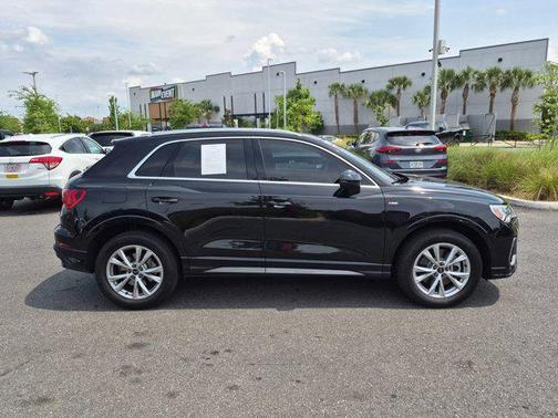 Mythos Black Metallic 2023 Audi Q3 Premium 45 TFSI S line quattro Tiptronic