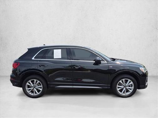 Mythos Black Metallic 2023 Audi Q3 Premium 45 TFSI S line quattro Tiptronic
