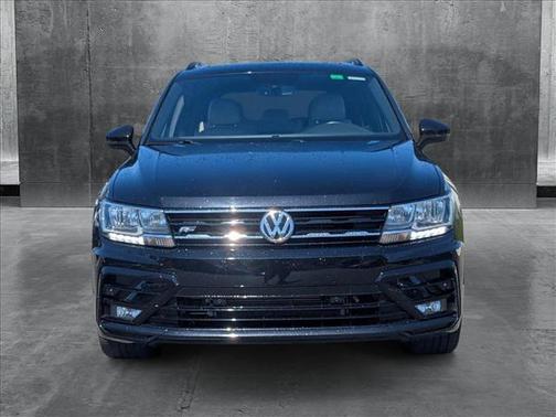 2021 Volkswagen Tiguan 2.0T SE R-Line Black