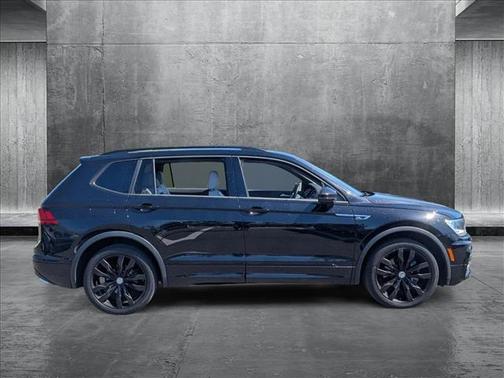 2021 Volkswagen Tiguan 2.0T SE R-Line Black