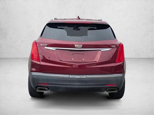 2017 Cadillac XT5 Base
