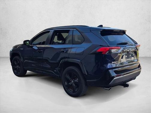 2021 Toyota RAV4 Hybrid SE
