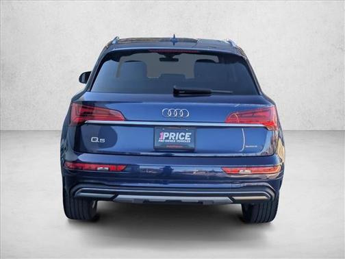 2024 Audi Q5 40 Premium