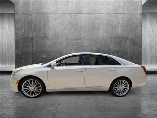 2013 Cadillac XTS Platinum