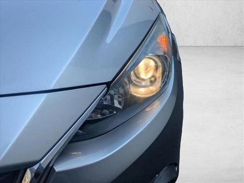 2015 Mazda Mazda3 i Touring