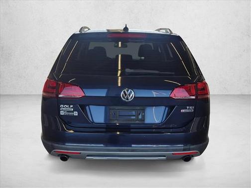 Silk Blue Metallic 2017 Volkswagen Golf Alltrack TSI S