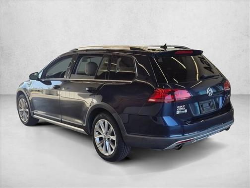 Silk Blue Metallic 2017 Volkswagen Golf Alltrack TSI S