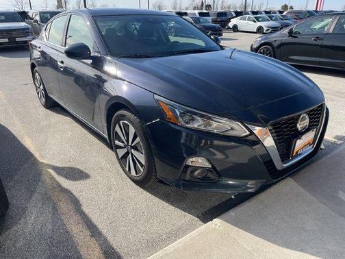 2019 Nissan Altima 2.5 SV