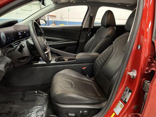 2021 Hyundai ELANTRA Limited