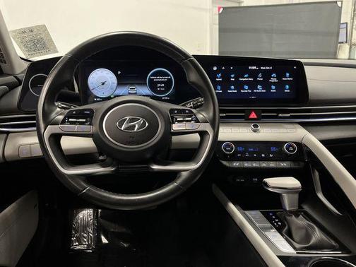 2023 Hyundai ELANTRA HEV Limited
