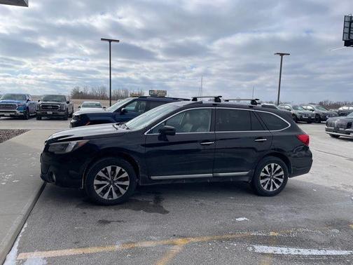 2019 Subaru Outback 2.5i Touring