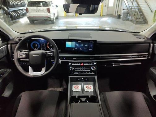2025 Hyundai SANTA FE SE