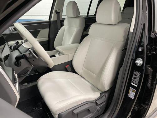 2024 Hyundai SANTA FE SE
