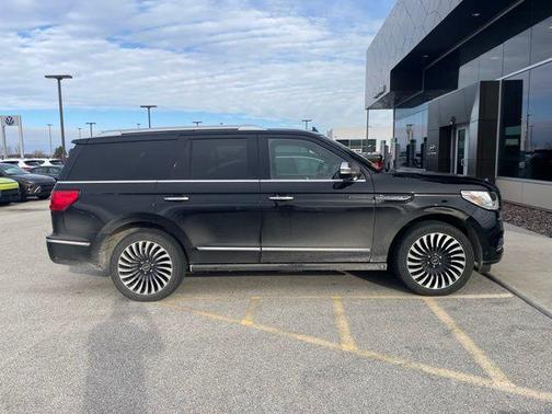 2019 Lincoln Navigator Black Label