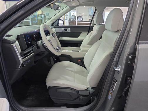 2025 Hyundai SANTA FE SE