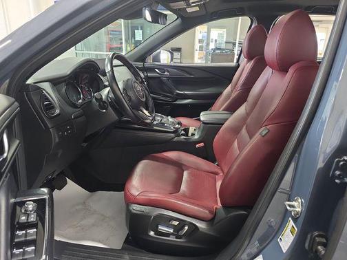 2023 Mazda CX-9 Carbon Edition