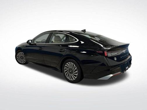 2024 Hyundai SONATA Hybrid Limited