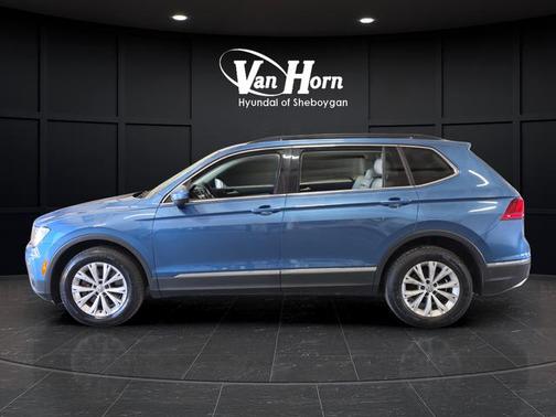 Blue Metallic 2018 Volkswagen Tiguan 2.0T SE 4MOTION