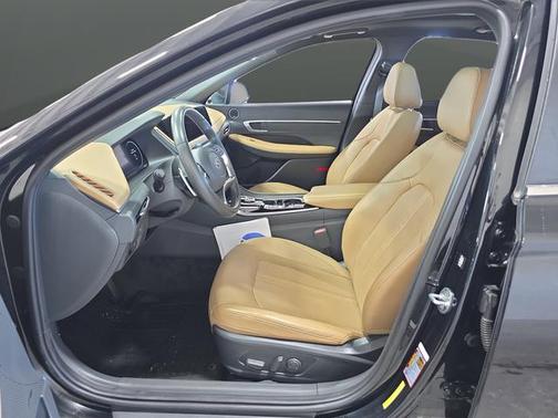 2021 Hyundai SONATA Limited