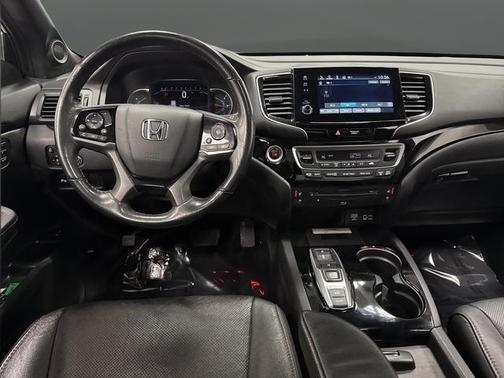 2020 Honda Pilot AWD Black Edition