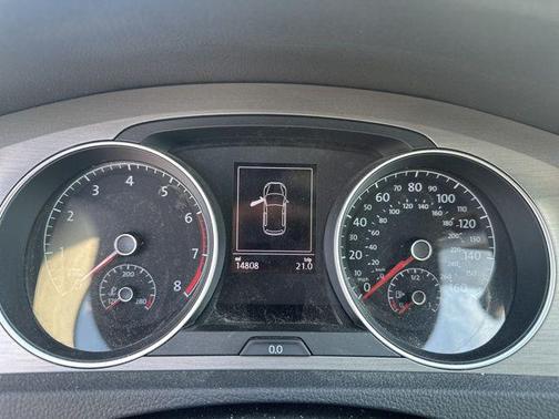 2016 Volkswagen Golf TSI S 4-Door